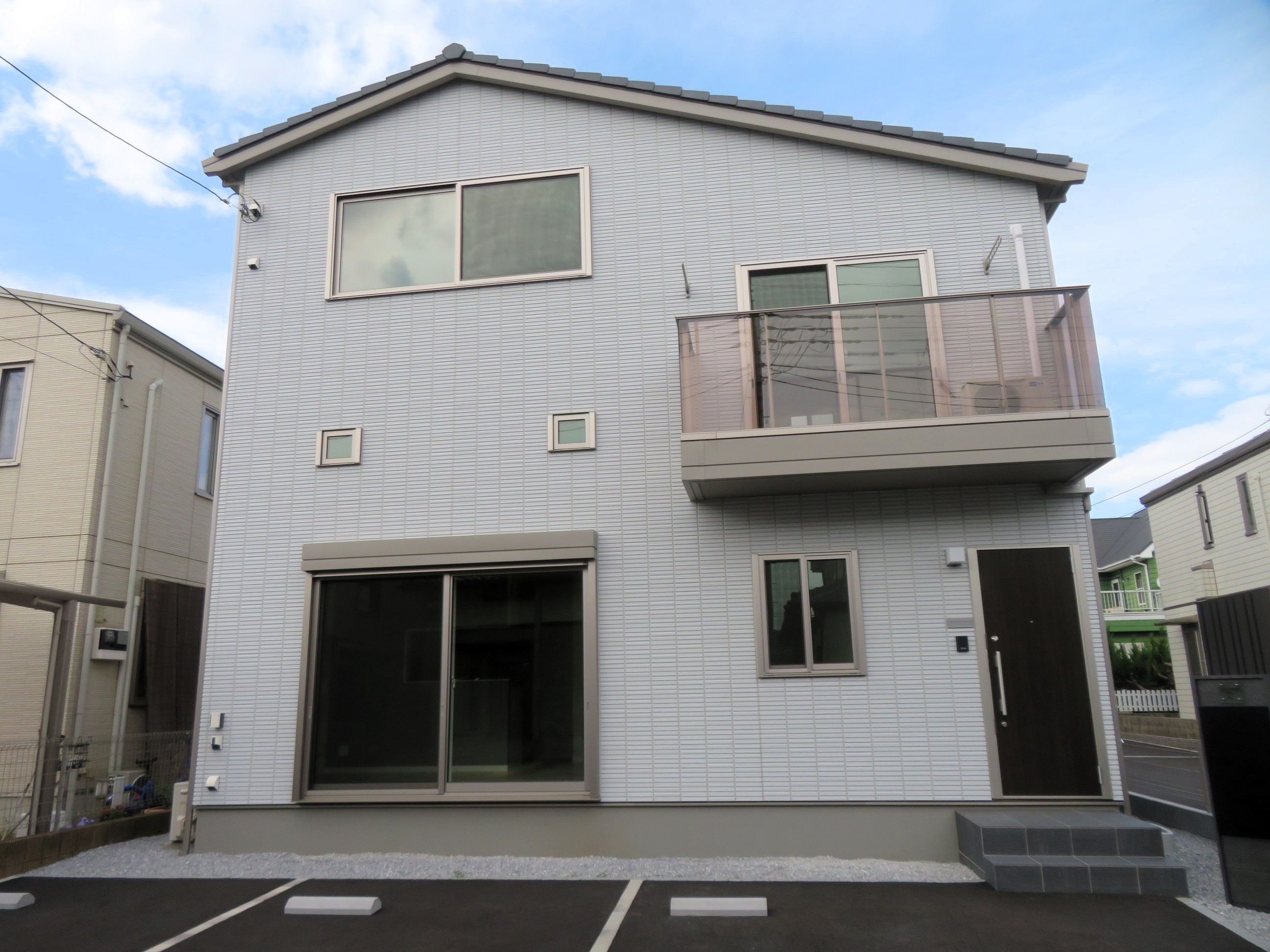 建物外観　人気な新築3LDK。一戸建て賃貸です！
