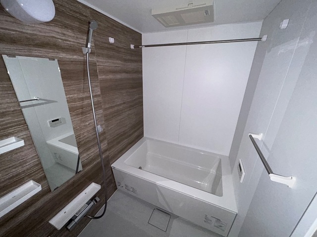 バス・シャワールーム　バス(イメージ)