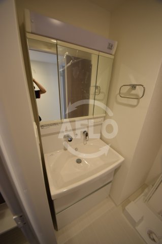 洗面設備　ラ・メゾンヴェール上町　独立洗面台