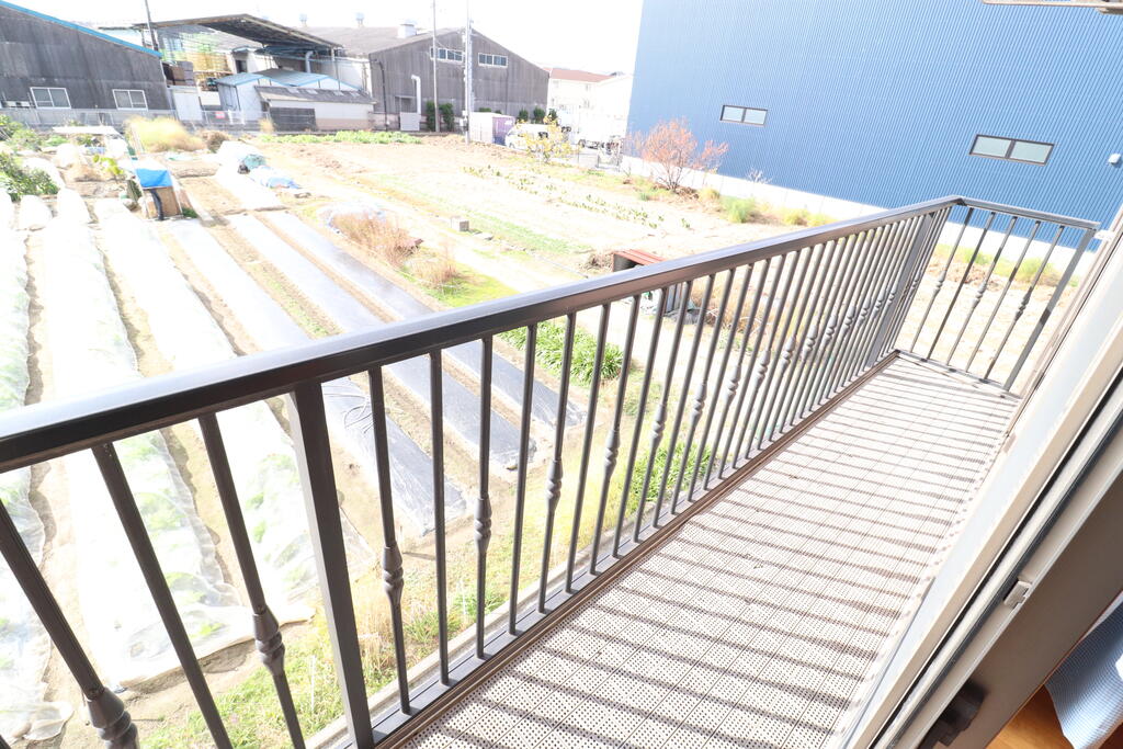 バルコニー　バルコニー