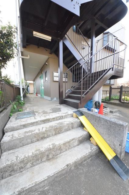 エントランス　★入口★