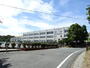 中学校　湖西市立新居中学校（中学校）まで626m