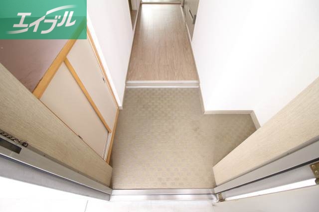 玄関　玄関スペース