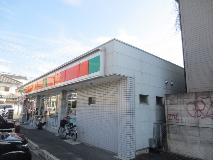 コンビニ　サンクス（コンビニ）まで682m