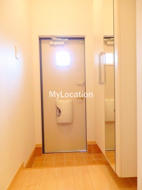 玄関　☆スッキリとした玄関です☆