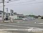 コンビニ　セブン－イレブン松山西長戸町店（コンビニ）まで217m