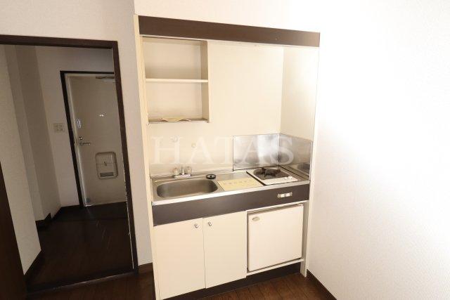 キッチン　同物件別部屋です。