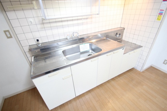 キッチン　※別号室のお写真です。