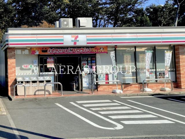 コンビニ　セブン-イレブン 横浜下飯田駅前店（コンビニ）まで968m