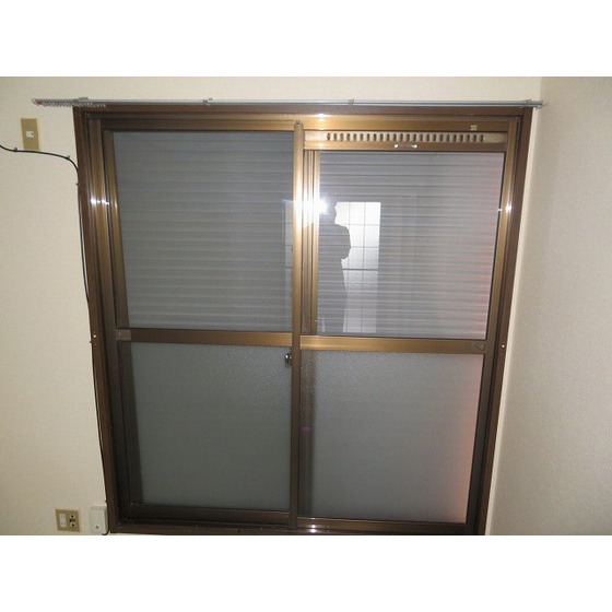 セキュリティ　シャッター