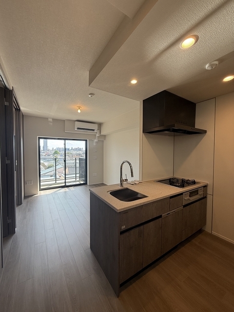 居室・リビング　２０２５年１０月撮影