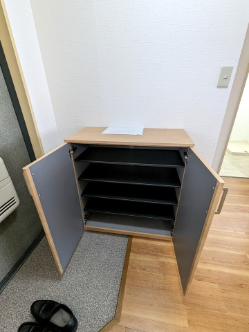 玄関　シューズボックス