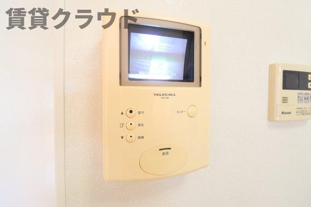 セキュリティ　今では定番アイテムのTVモニターホン付き！