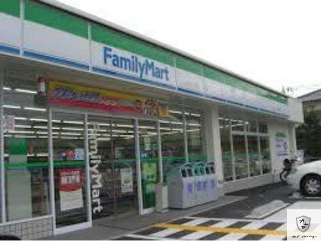 コンビニ　ファミリーマート美濃加茂加茂野店（コンビニ）まで726m