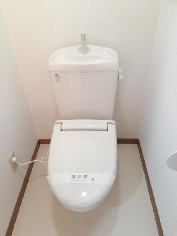 トイレ　図面と現状に相違がある場合には現状を優先