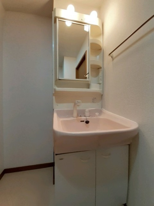 洗面設備　図面と現状に相違がある場合には現状を優先