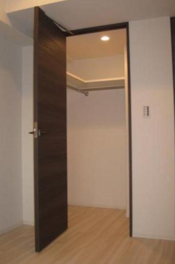 収納　※別部屋の参考写真です。