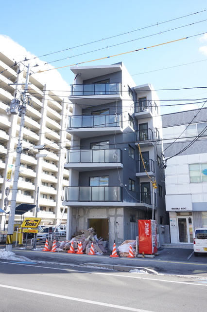 建物外観　２０２５年１２月撮影