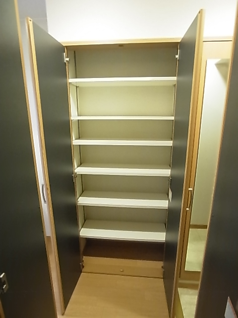 その他　玄関収納