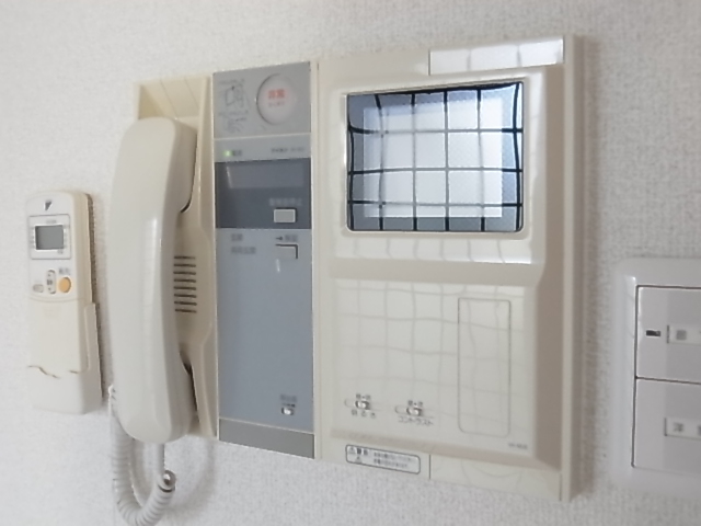 セキュリティ　来客の方が見えて安心、ＴＶモニターホン。