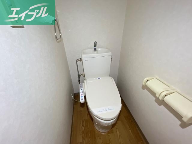 トイレ　シャワー付トイレ