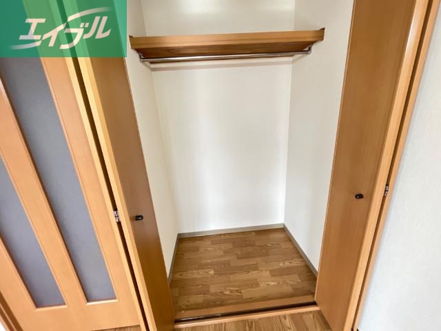 収納　クローゼット