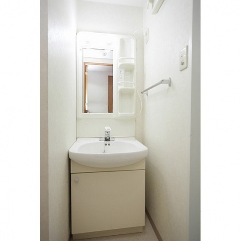 その他設備　センサー感知ライト