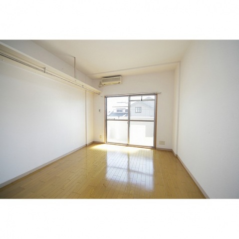 居室・リビング　109号室