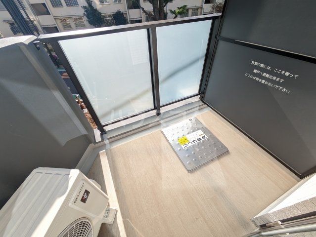 バルコニー