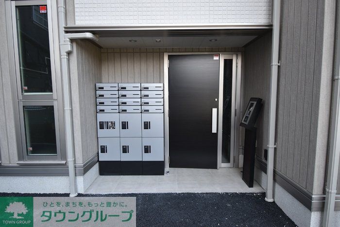 エントランス　エントランス