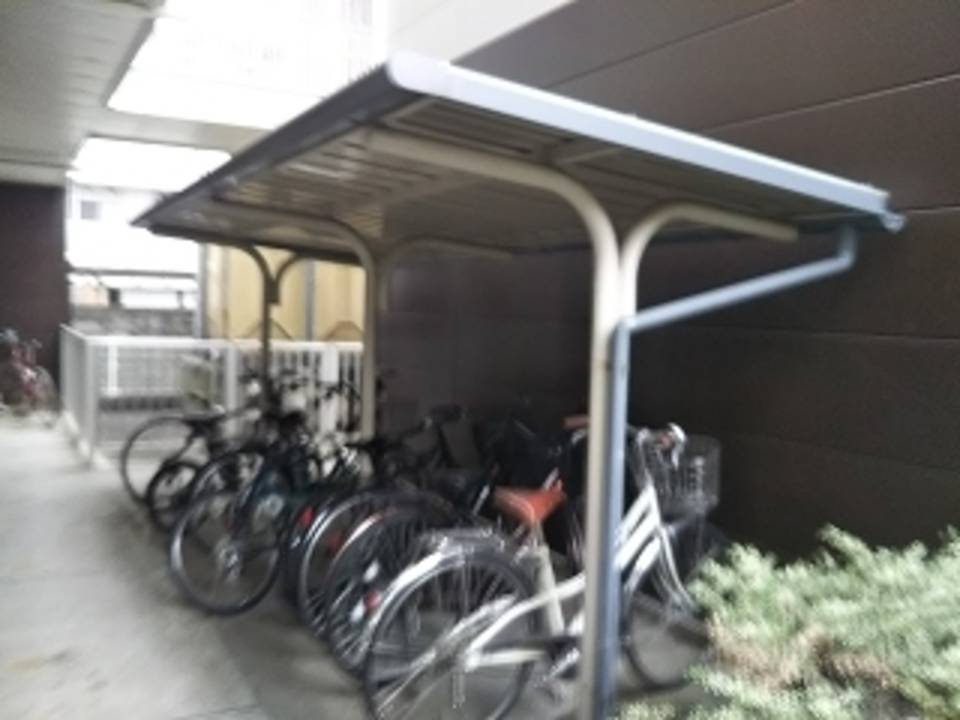 駐車場　駐輪場