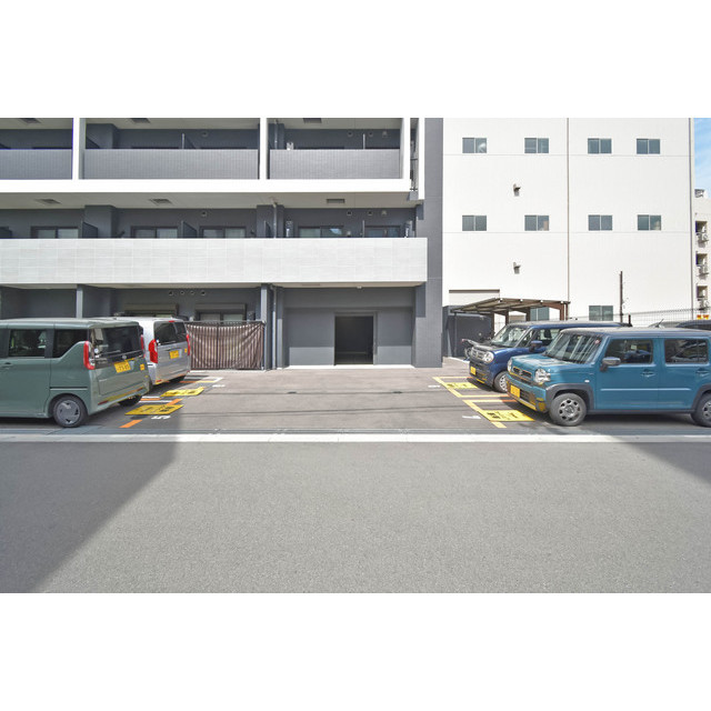 駐車場　駐車スペースもあります