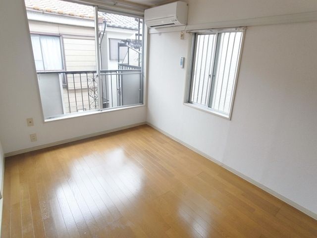 居室・リビング　☆リビング代わりにも使えます☆