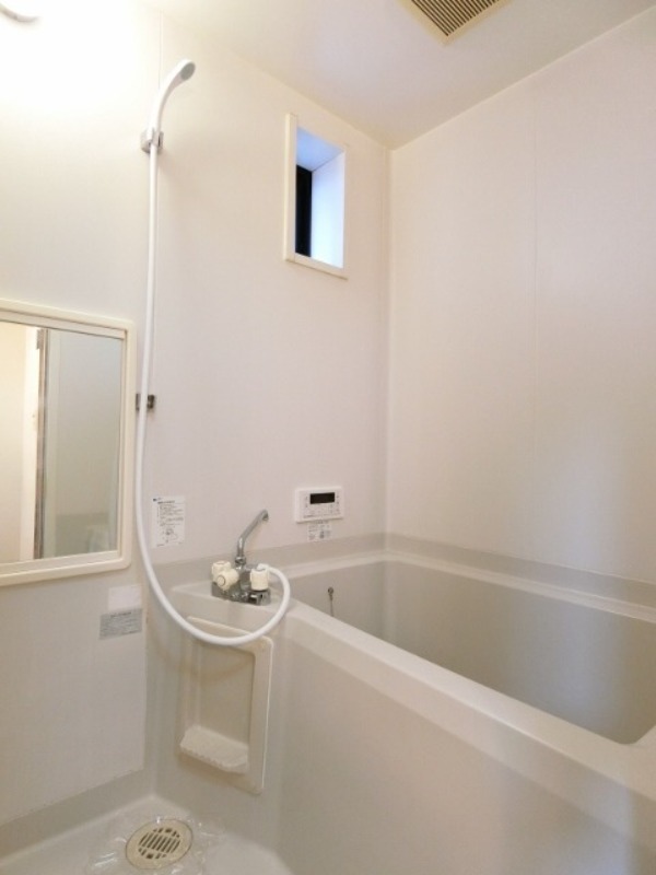 バス・シャワールーム　図面と現状に相違がある場合には現状を優先