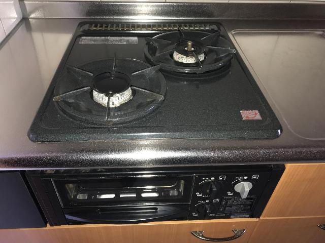 キッチン　2口コンロ
