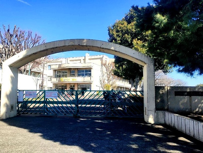 小学校　相模原市立若松小学校（小学校）まで394m