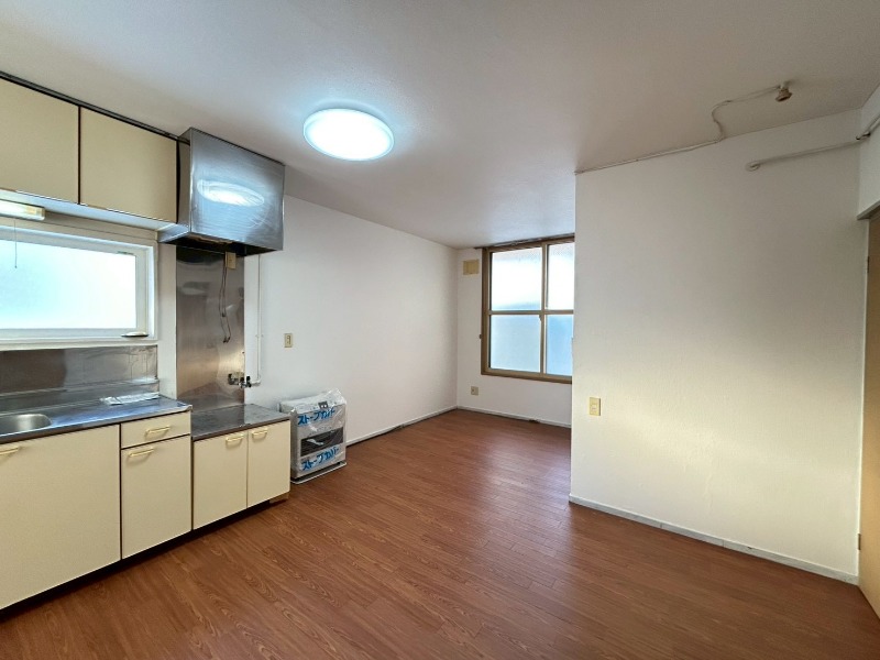 居室・リビング　キッチン