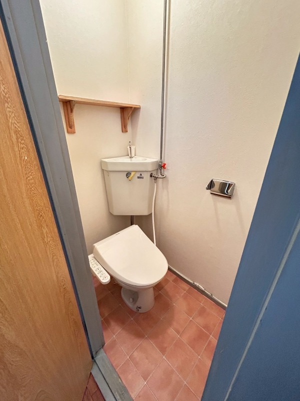 トイレ　キッチン２