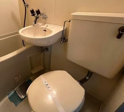 トイレ　別室の画像です、ご参考までに