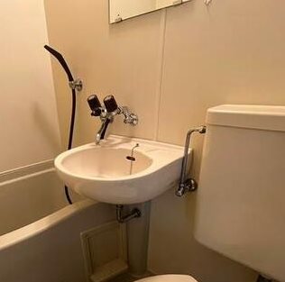 洗面設備　別室の画像です、ご参考までに