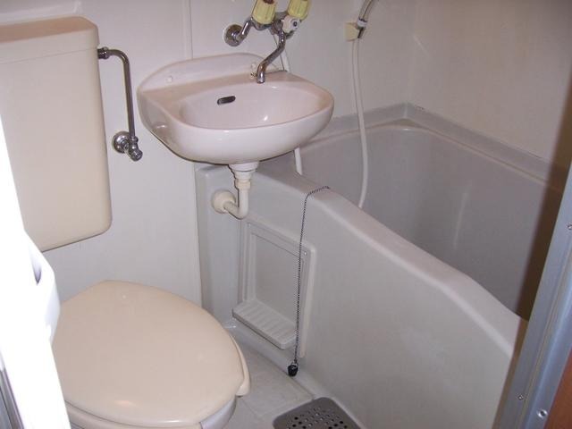 バス・シャワールーム