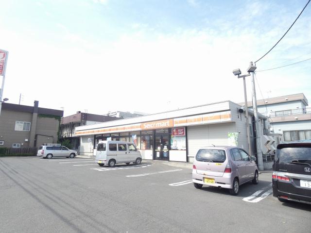 コンビニ　セイコーマート（コンビニ）まで570m