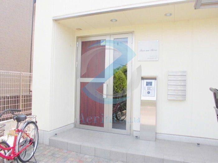 エントランス　エントランス