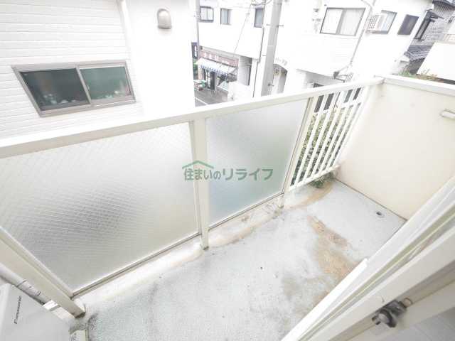 バルコニー　別部屋参考写真となります。