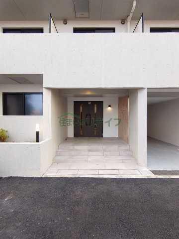 エントランス　アルティザ氷川台