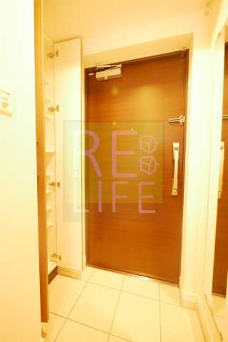 玄関　リライフ浅草店