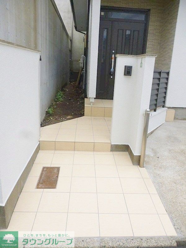 エントランス　エントランス