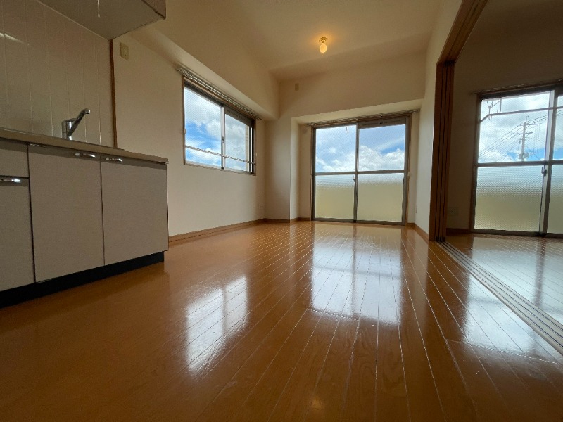 居室・リビング　別号室イメージ