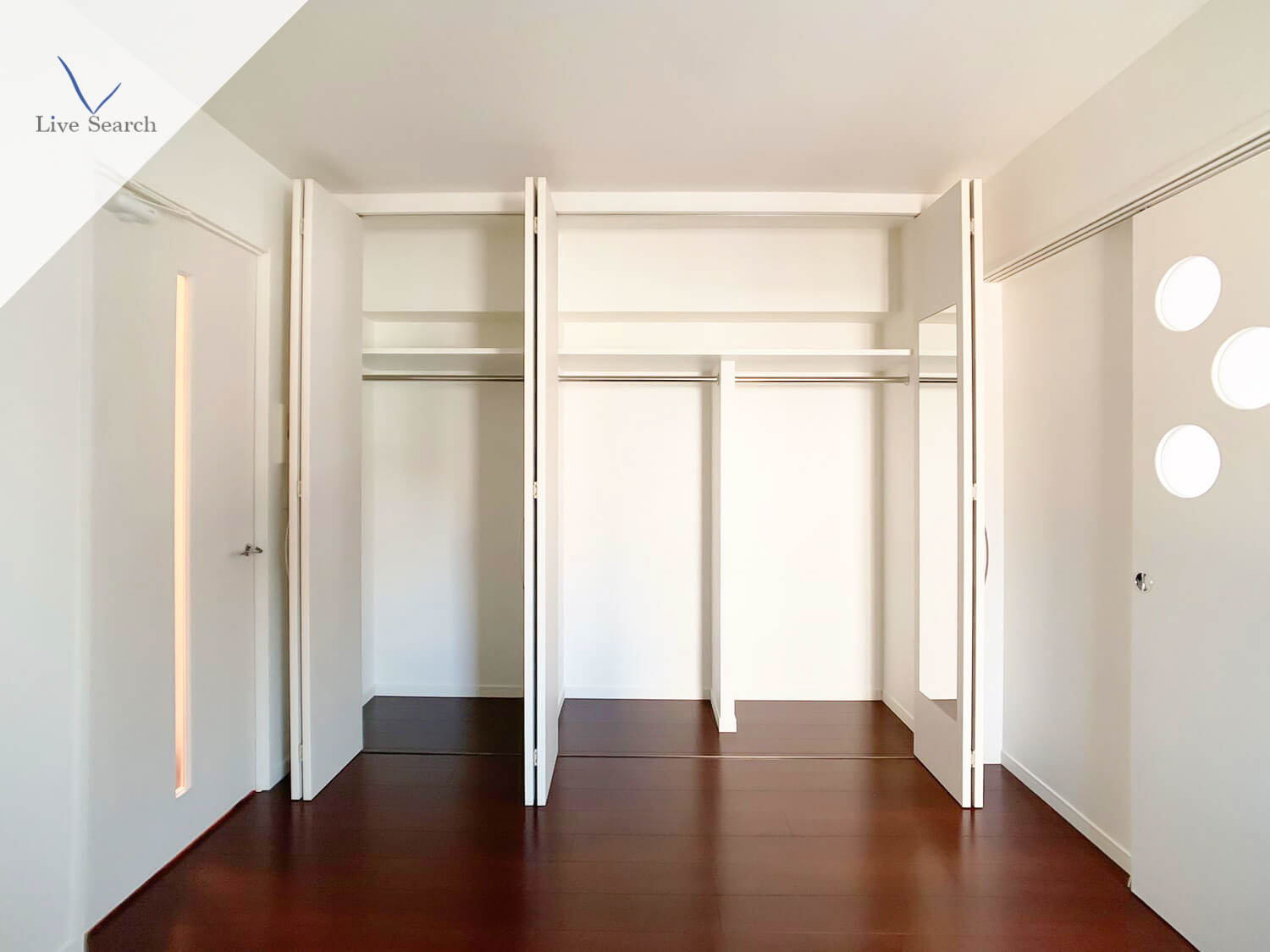 収納　別部屋の内装写真となります。 ※室内の参考イメージ