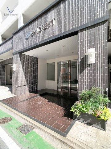 エントランス　毎日通るエントランスはこのようになっています